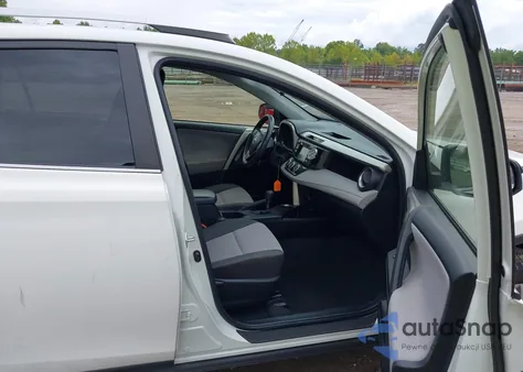 2015 Toyota Rav4 Le from USA, damaged, VIN JTMBFREV7FJ016635